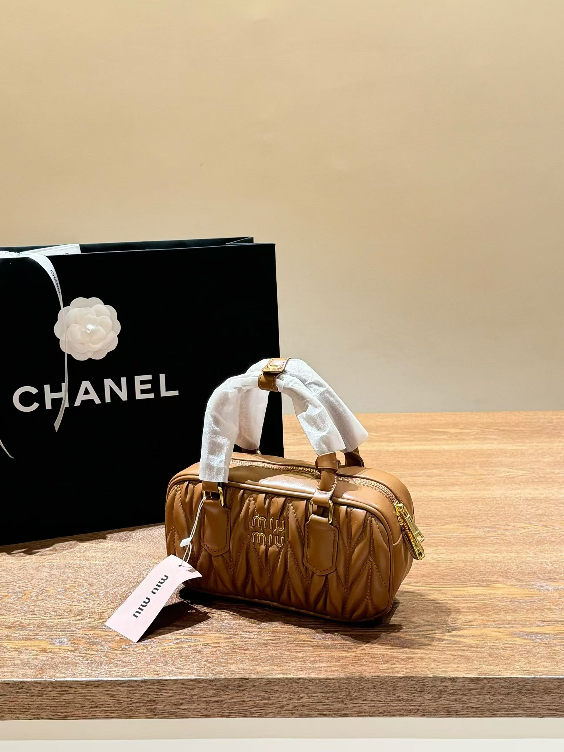 Miu style cute small handbag