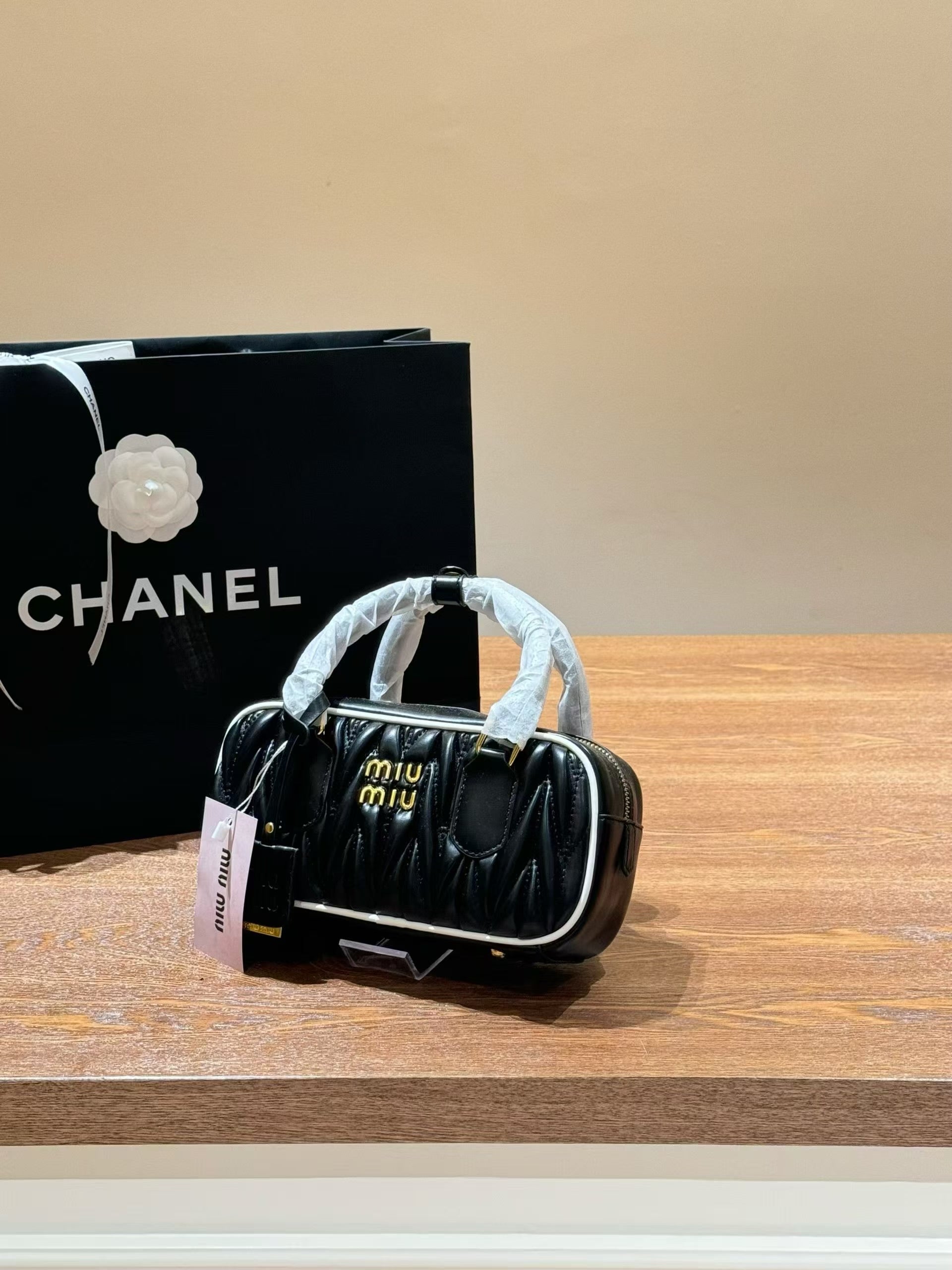 Miu style cute small handbag