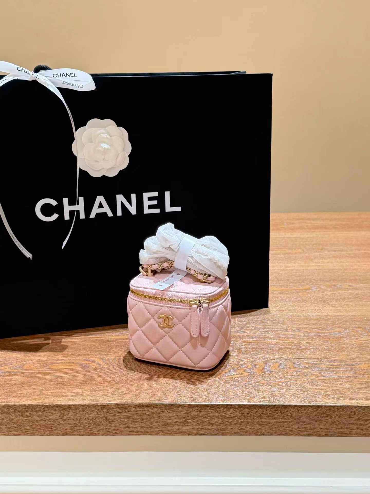 CC mini leather makeup box
